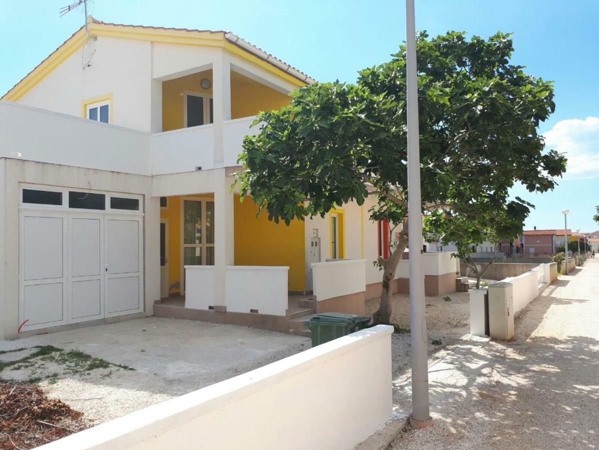Haus Zarko Apartamento Vir